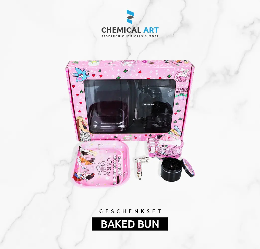 Raucher-Set "Baked Bun" (Pfeife-Grinder-Tray-Aschenbecher)